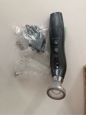 Michael Todd Beauty Sonic Refresher Microdermabrasion & Pore Extraction System
